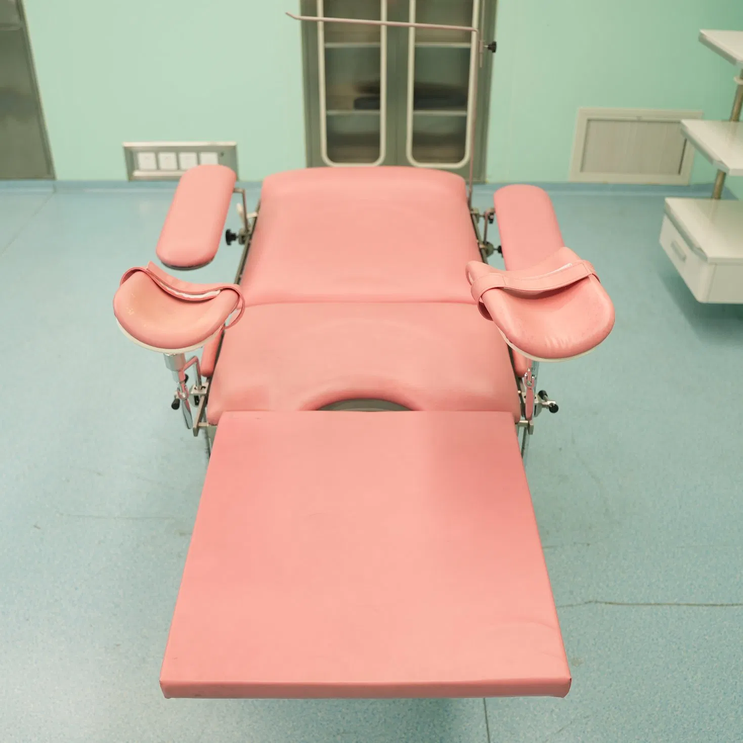 Heavy Duty Delivery Bed for Maternity Ward Gynecological Examination Table Chair