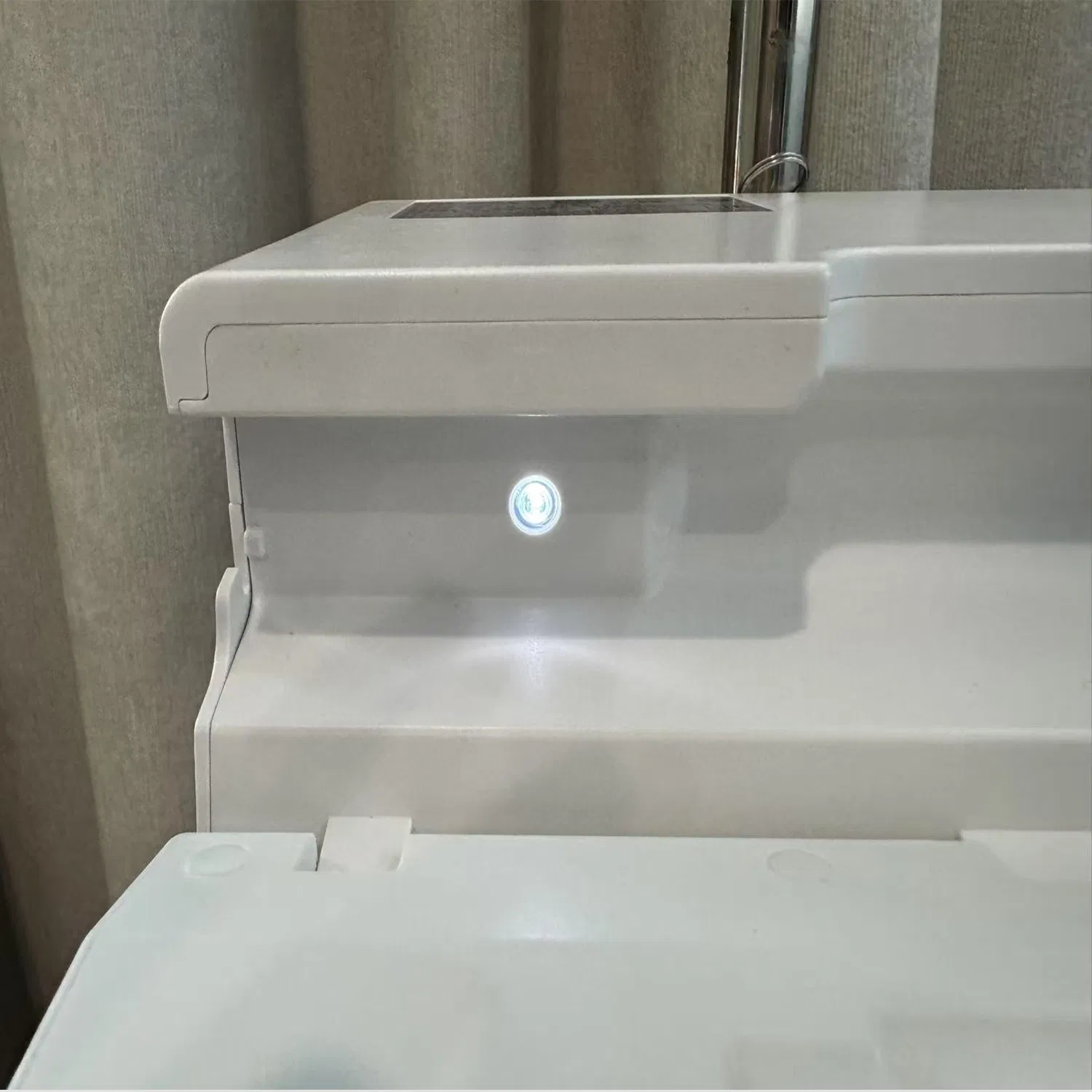 Clinical Universal Infusion Pump Touch Screen Portable Stackable CE Marked Medical Equipment for Neonatal ICU