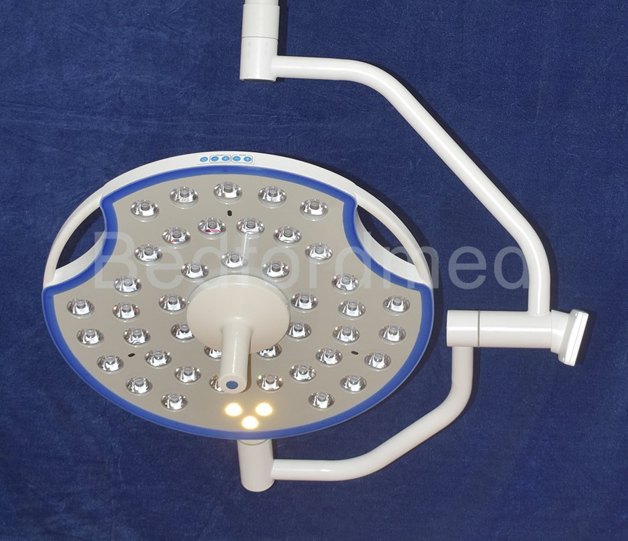 Featured Product Medical Equipment Clinical Medicine Operation Room Surgical LED Operating Light