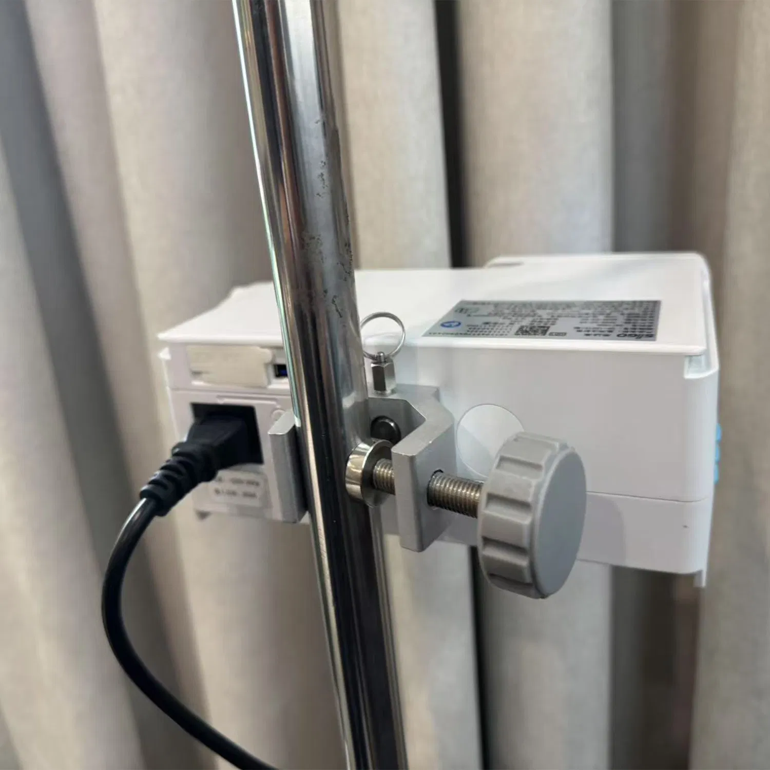 Clinical Universal Infusion Pump Touch Screen Portable Stackable CE Marked Medical Equipment for Neonatal ICU