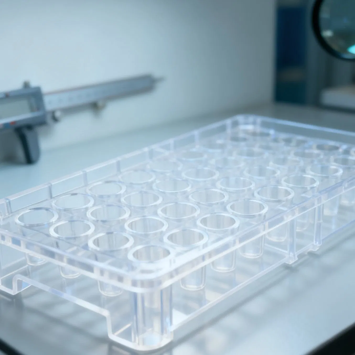 Reliable Precision Parts for Medical Devices and Instruments