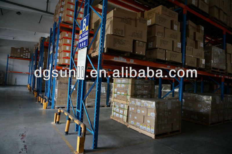 China Factory Adjustable Multi-Layer Steel Pallet Racking Shelves Heavy-Duty Selective Industrial Warehouse Pallets Racking