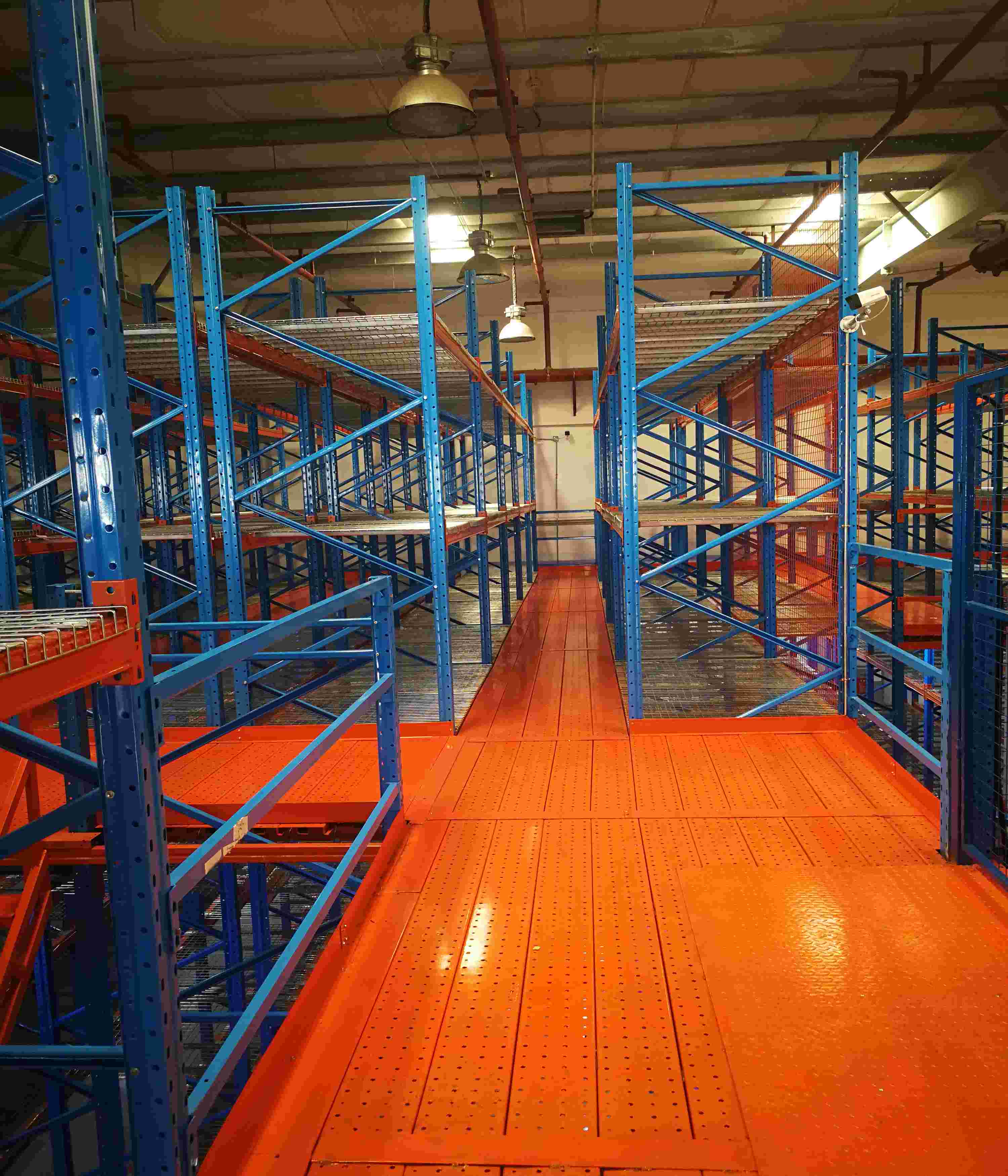 China Manufacturer Direct Customized Steel Warehouse Mezzanine Rack High Load Capacity Storage Platform Racking System SunLi