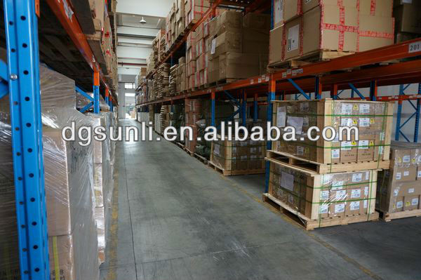China Factory Adjustable Multi-Layer Steel Pallet Racking Shelves Heavy-Duty Selective Industrial Warehouse Pallets Racking