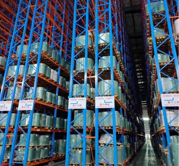 China Factory Heavy-Duty Steel Pallet Racking System Industrial Metal Stacking Racks Warehouse Selective Pallet Shelves