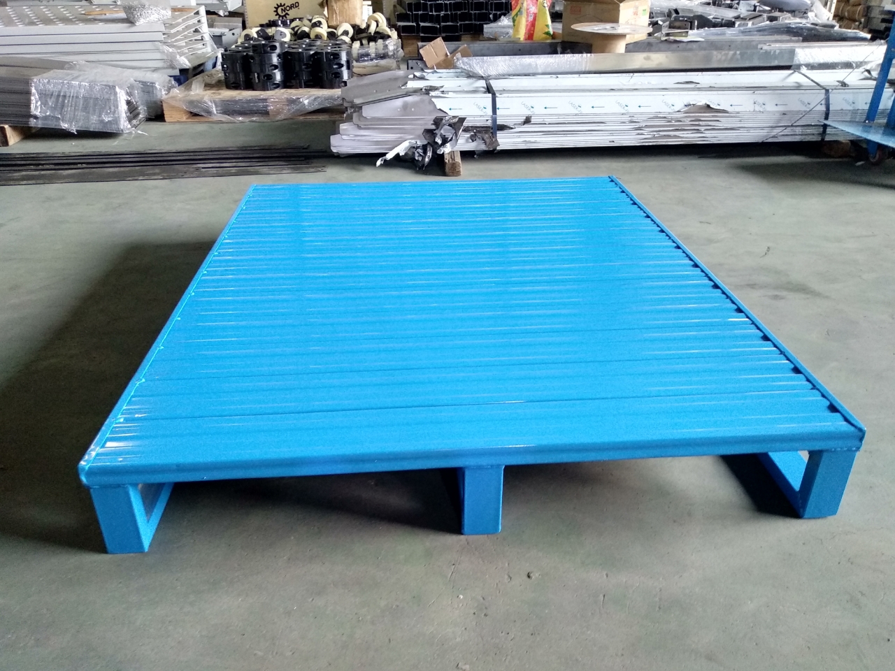 Factory Direct Single Faced Euro Steel Pallet Heavy-Duty 2-Way Entry Storage Pallet for Industrial Customized Transport Pallets