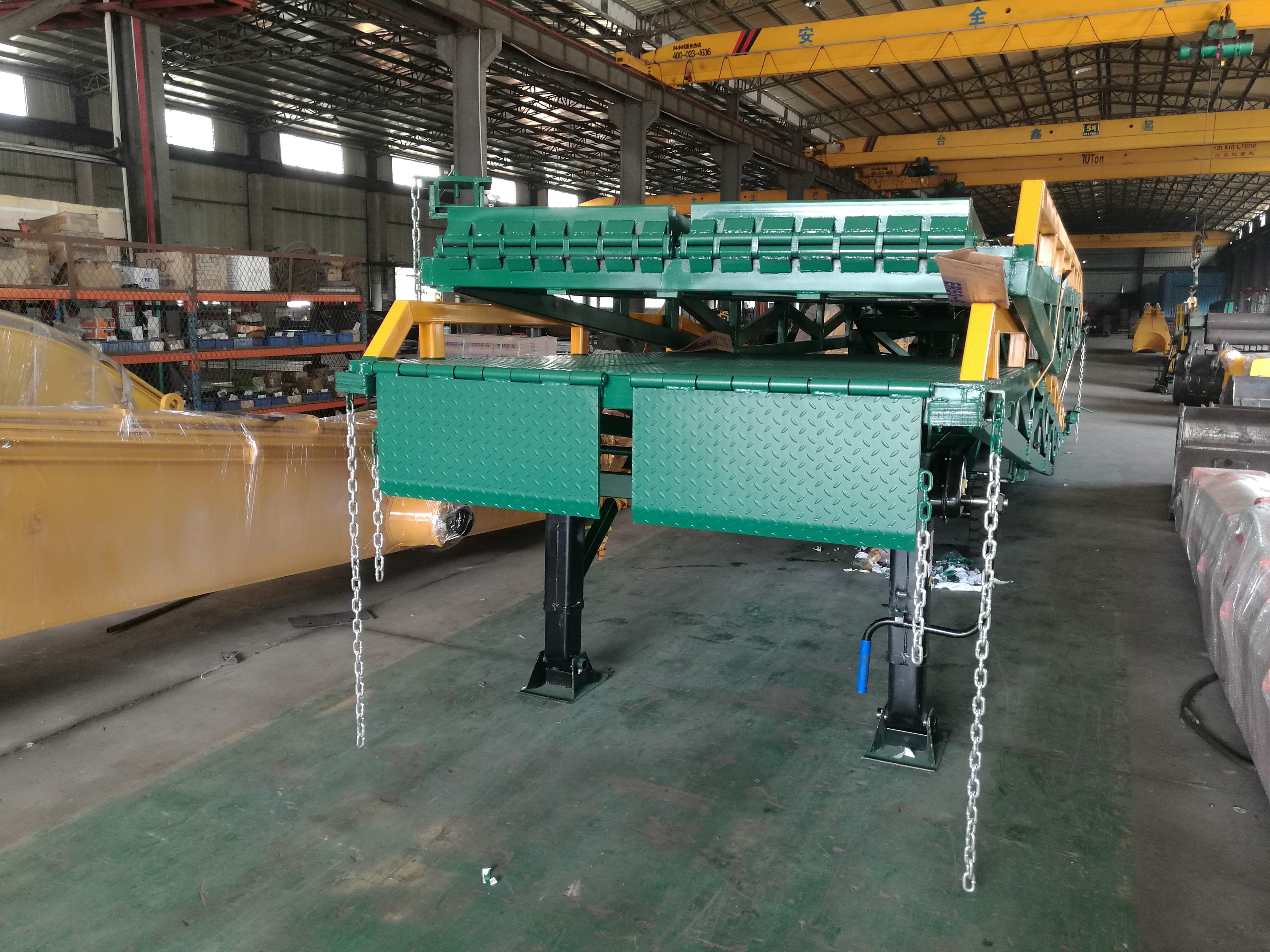 China Factory Mobile Wheelchair Lift with Telescoping Mechanism for Loading Platform & Ramp Vertical Lift Forklift Dock Ramp