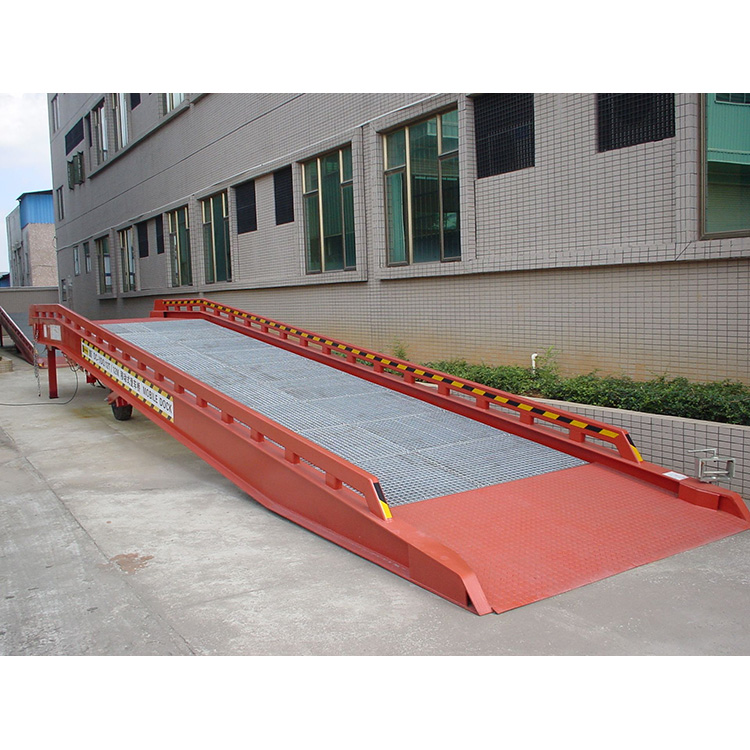 8ft*6ft High Strength Steel Hydraulic Loading Platform Mobile Ramp Mobile Ramp/Loading Platform High Strength Lift Lift Tables