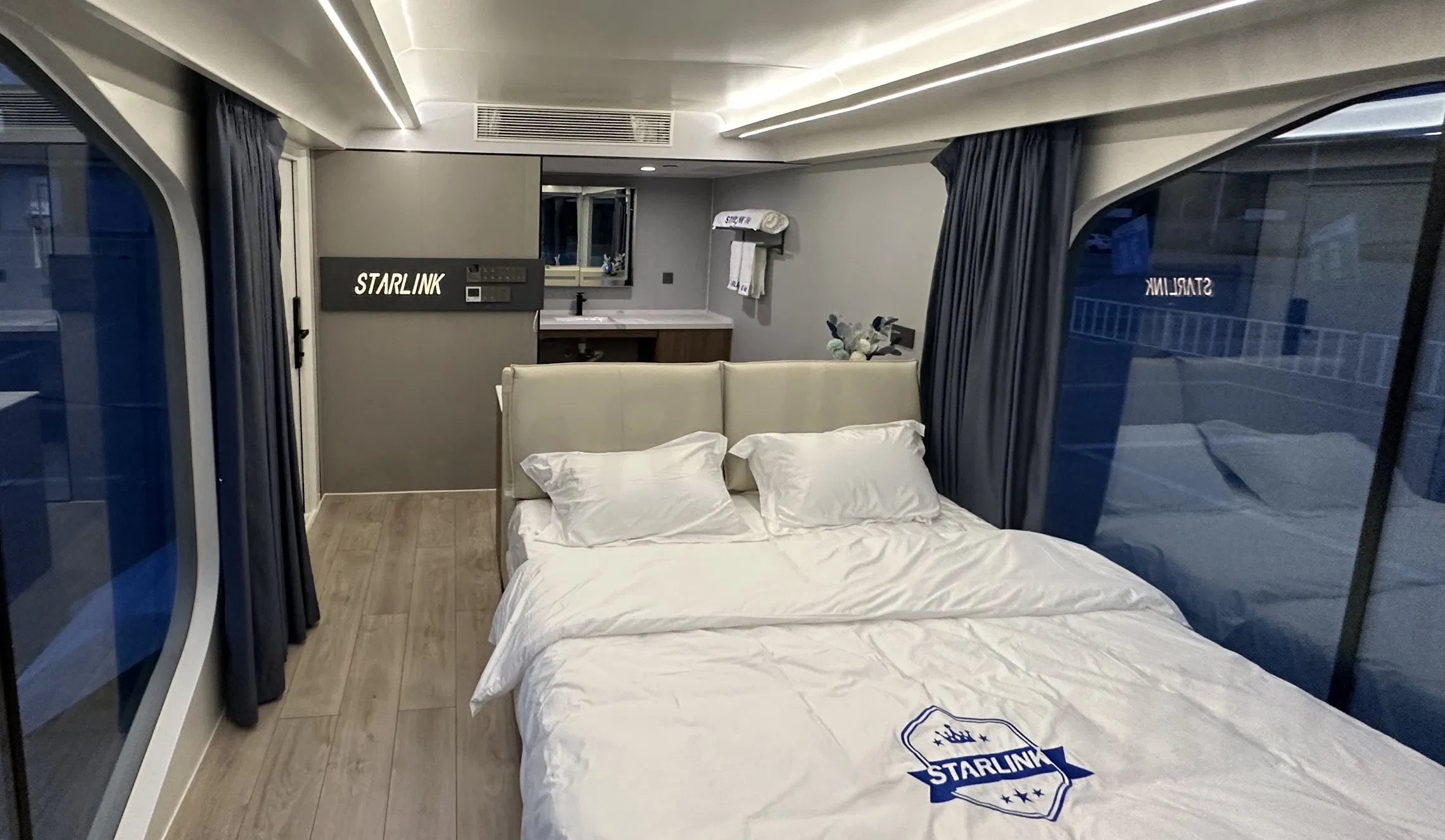 Starlink Eco-Friendly Capsule Home A5 for Modern Living