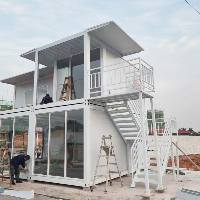 Expandable Stackable off-Grid Container Home for Sustainable Living