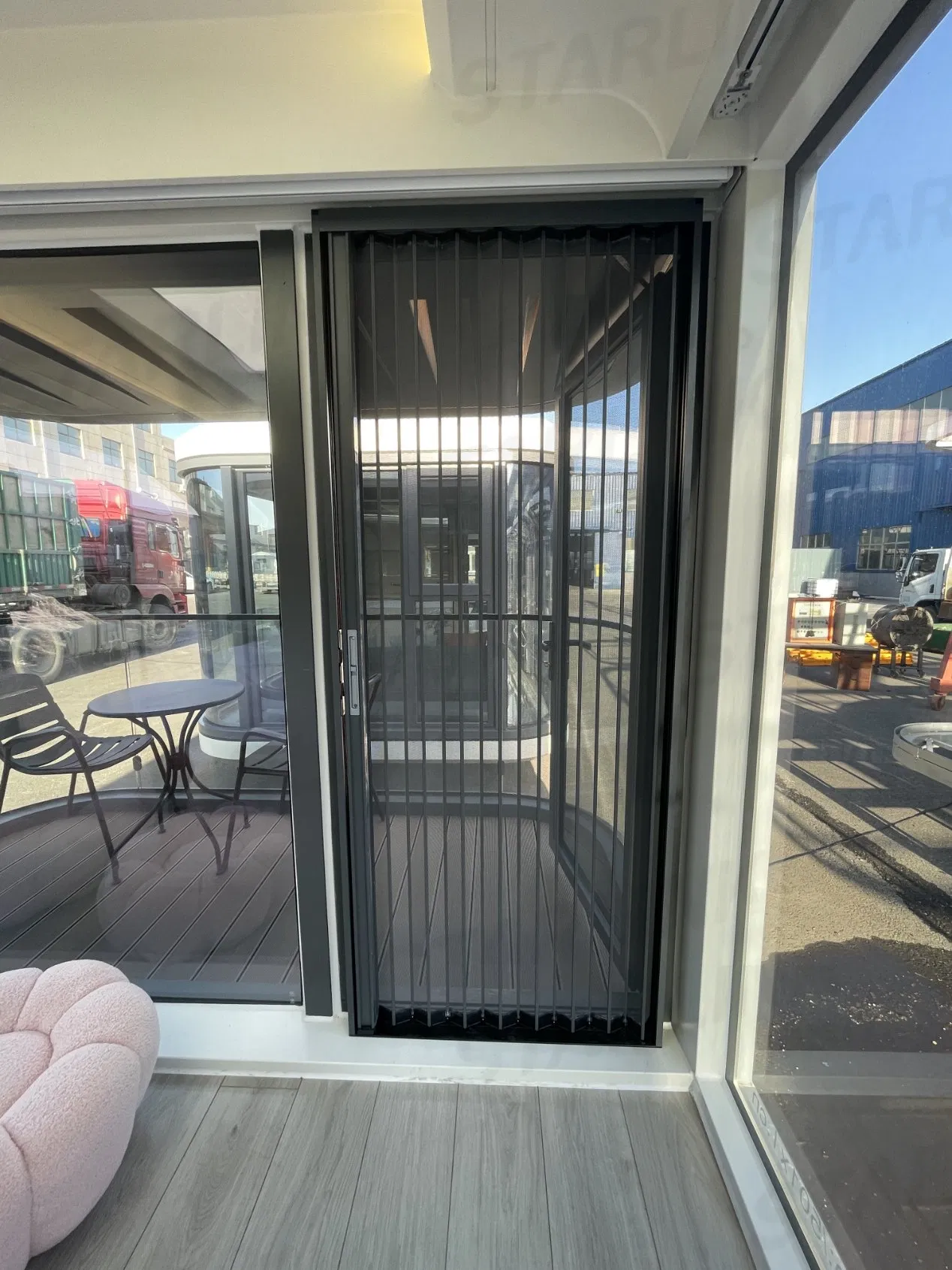 Starlink Eco-Friendly Capsule Home A5 for Modern Living