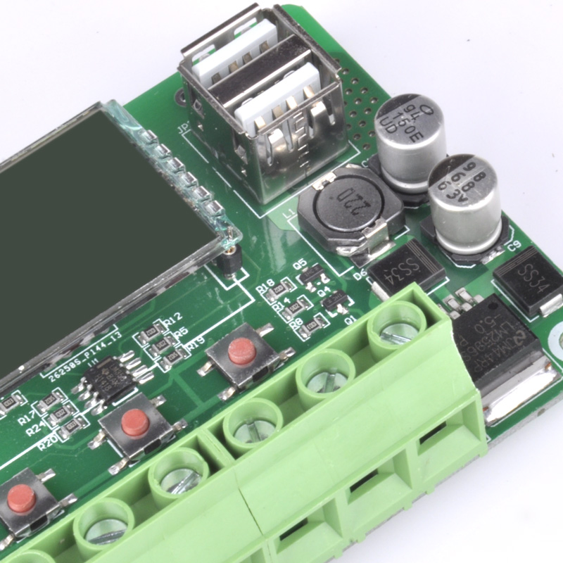 Low Price Manual PWM Solar Regulator Charge Controller with LCD Display