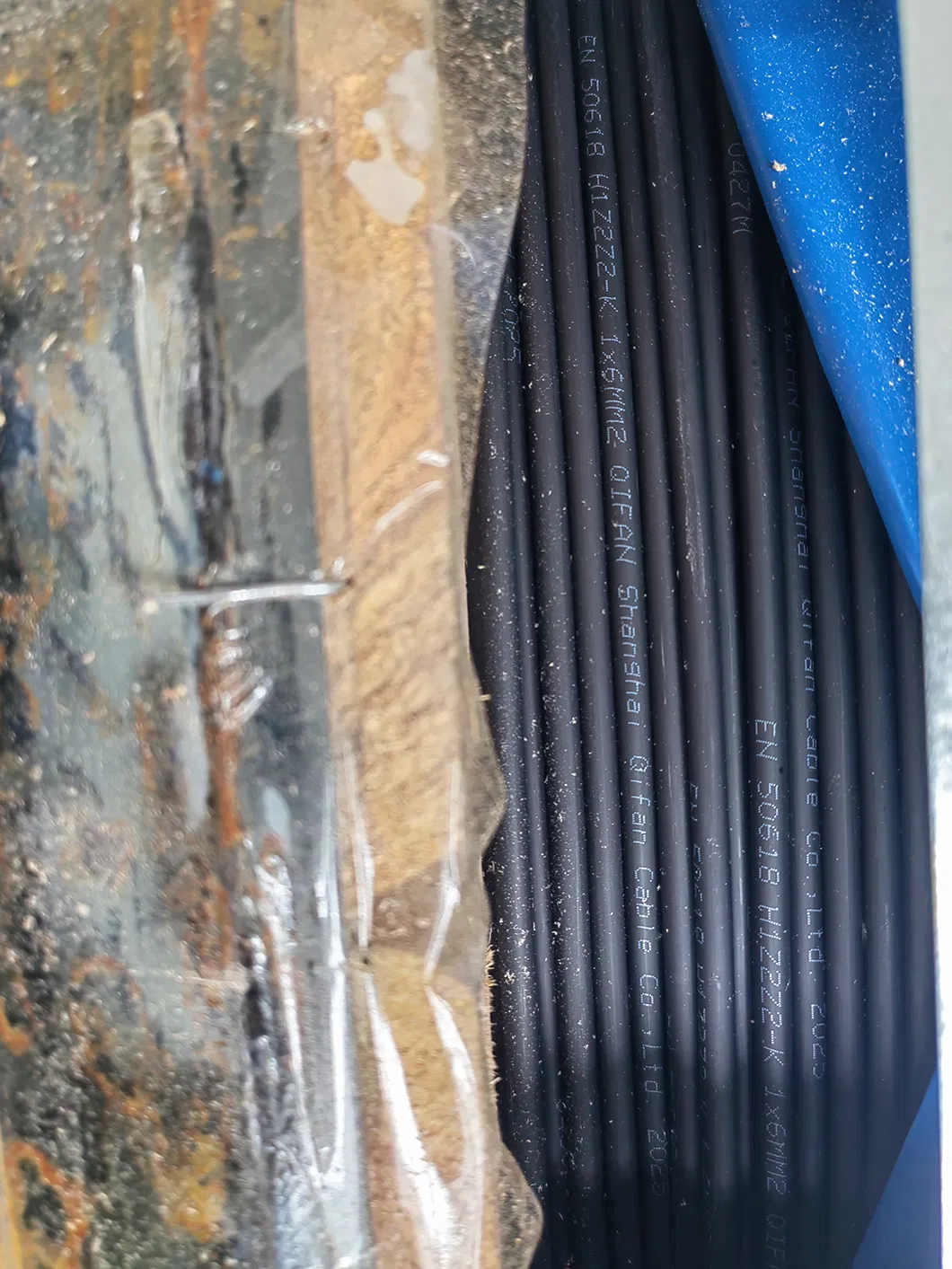 Solar Cable Detail 2