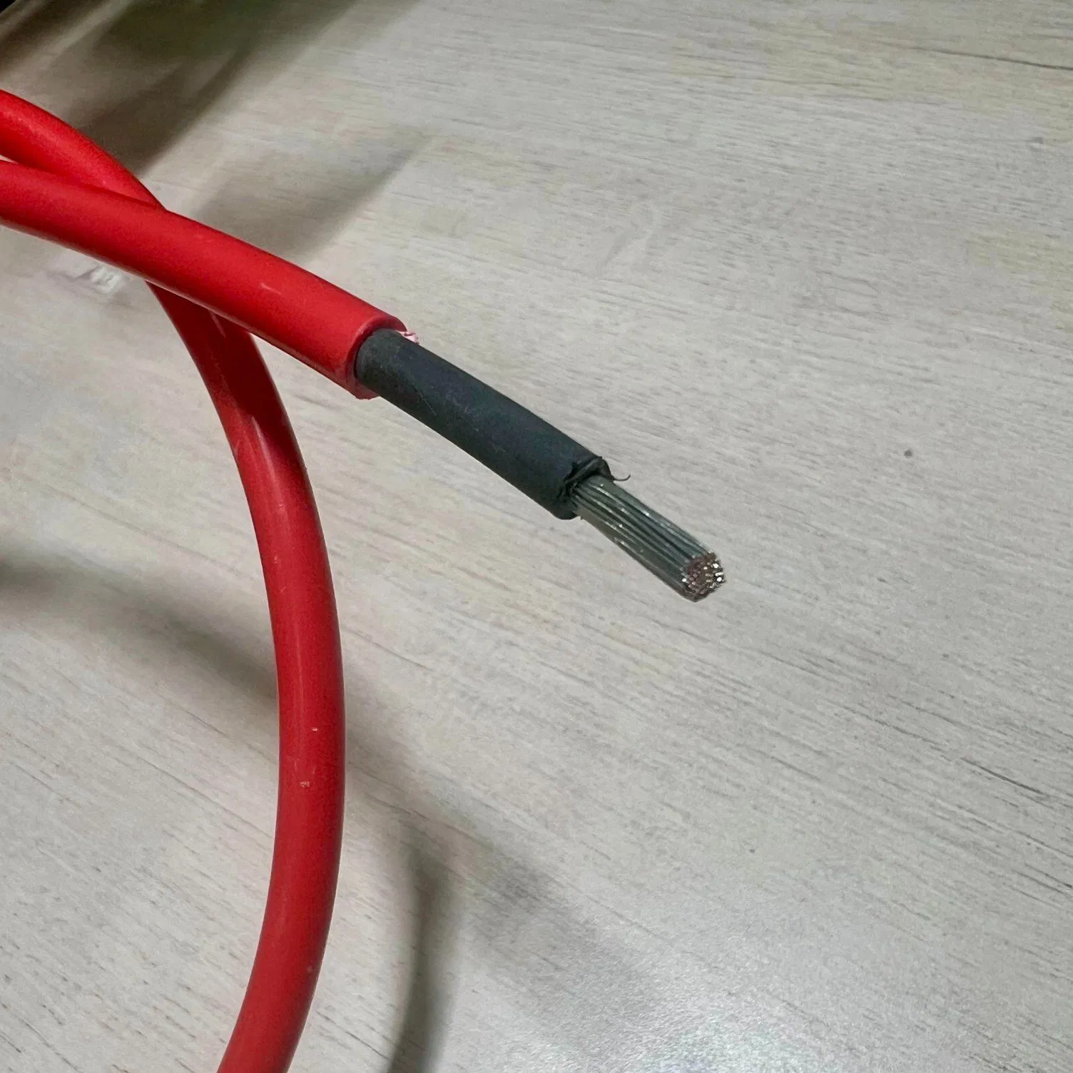 TUV Rheinland &amp; UL 4703 Certified for Utility-Scale Solar Parks Tinned Copper 1500V DC UV Weather Resistant Photovoltaic Cable