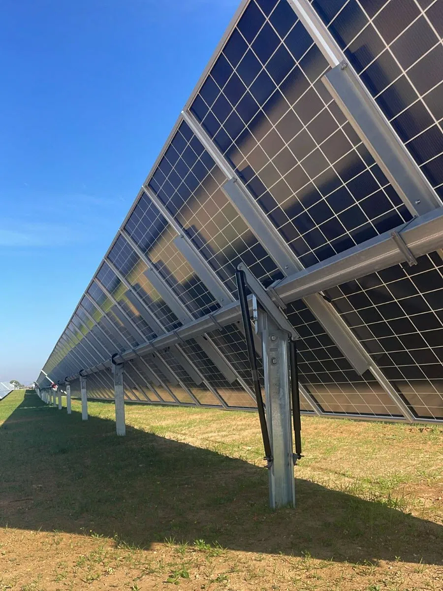 Smart Single Axis Solar Tracker System Solar Tracker Slew Drive with Durable Construction