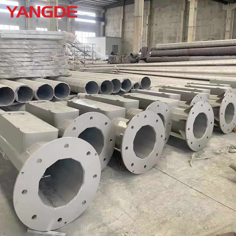 40m 12-Head 1000W LED High Mast Light with Platform &amp; Ladder for Stadium