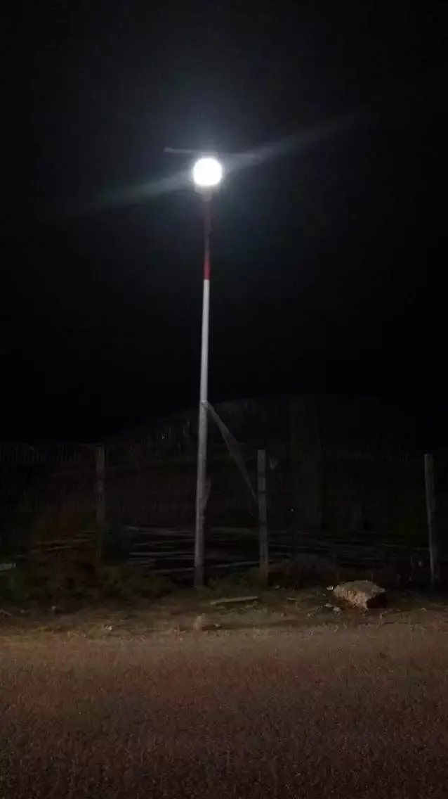 Integrated Solar Street Lighting