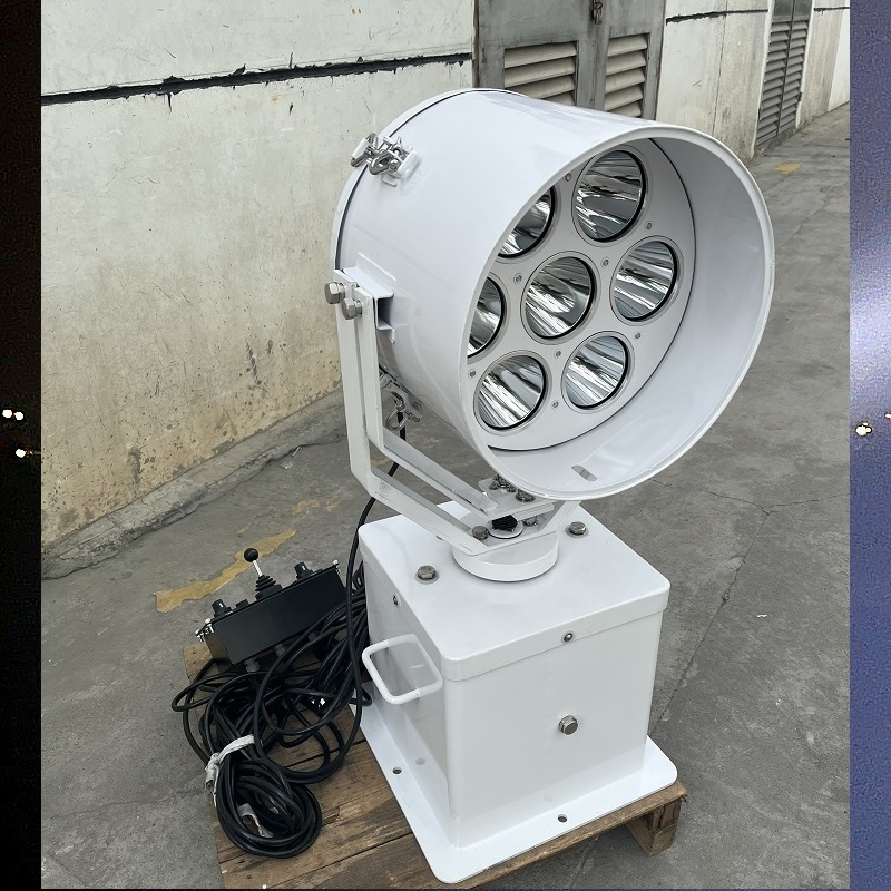 Remote-Controlled Roating Marine LED Searchlight with Laser-Style Parallel Beam Optics 100-277VAC and 12-24VDC 80W-350W Explosion Proof for Offshore Oil &amp; Gas