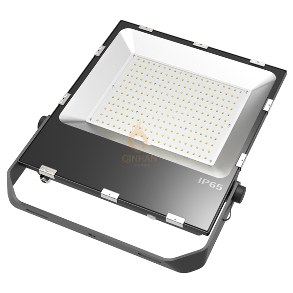 IP65 200W Outdoor LED Square Park Garden Golf Course Flood Light Fitting for Building Billboard Lighting