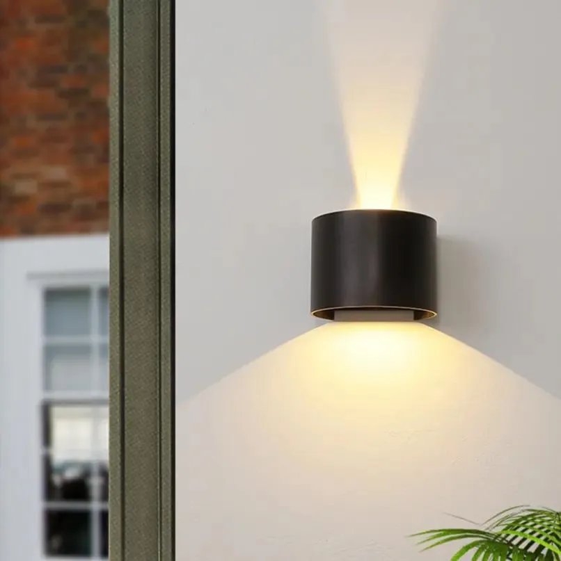 Modern LED Wall Light
