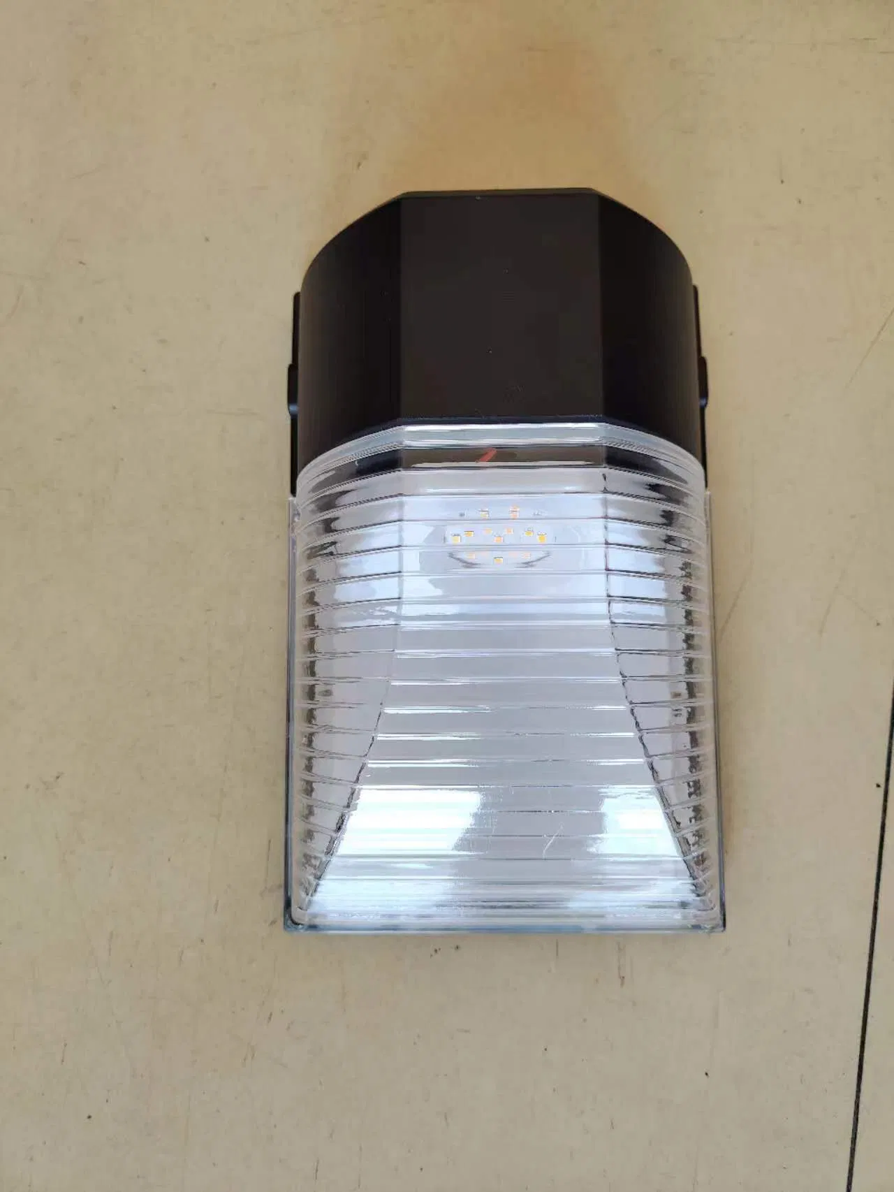 2024 Elegant 18W LED Outdoor Waterproof Wall Pack Light