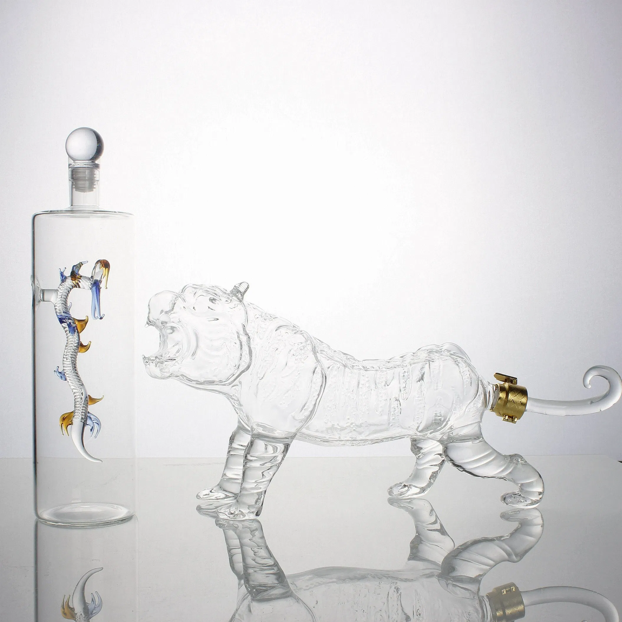 Custom Luxury 10ml 750ml Dragon Tiger Shape Whiskey Vodka Rum Gin Tequila Liquor Extra Flint High Borosilicate Glass Bottle