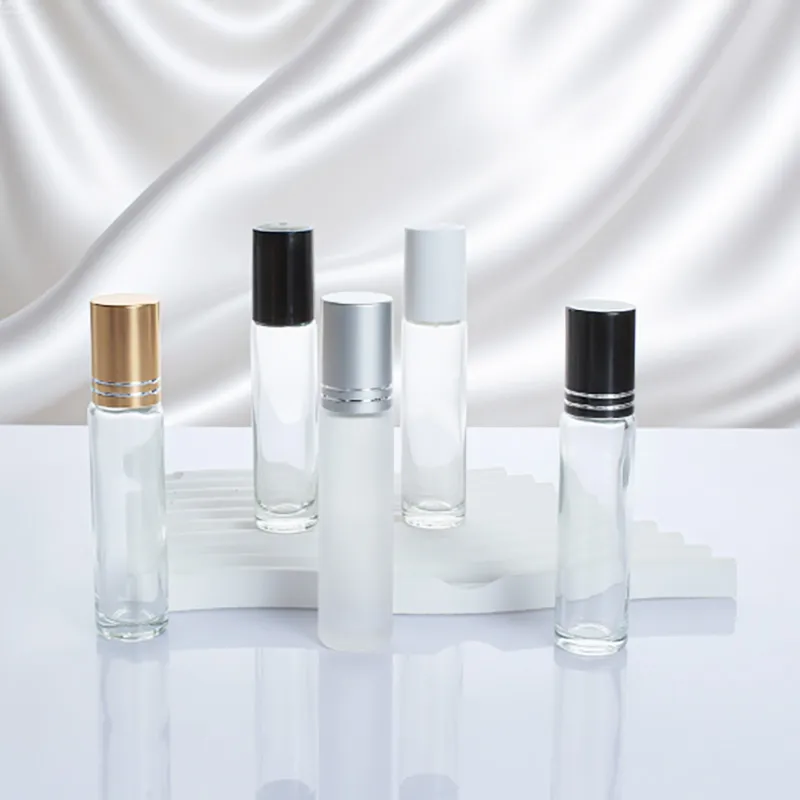 Roll-on Bottle Detail 4