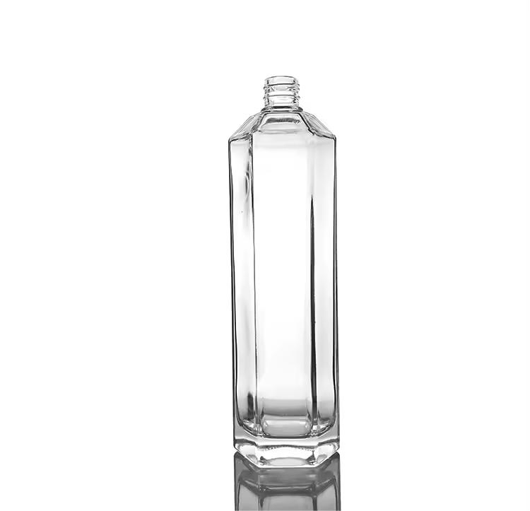 Luxury Like Hexagonal 500ml Square Glass Liquor Bottle