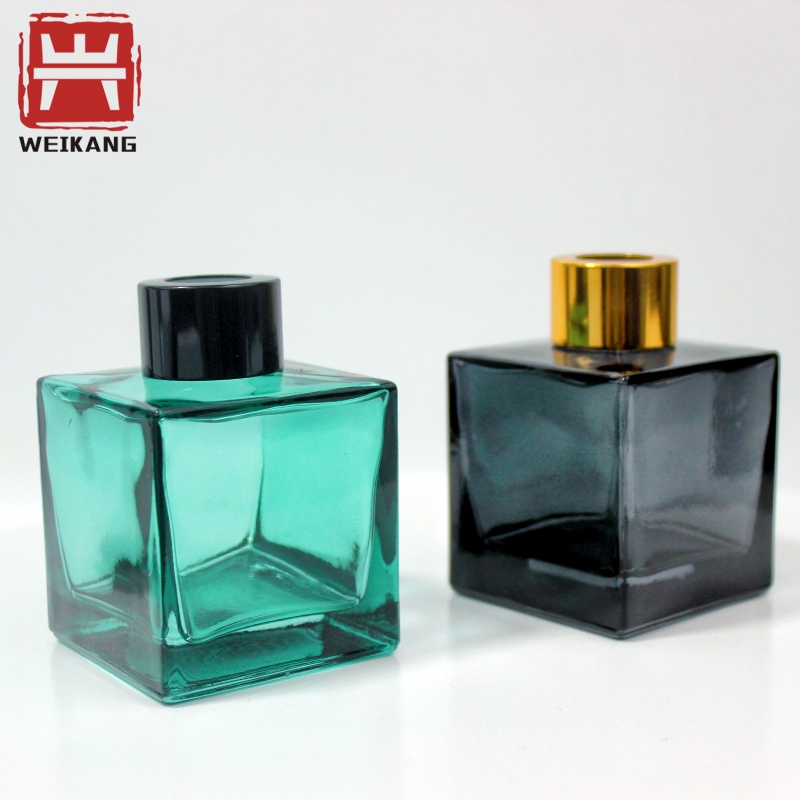 2026 New Arrival Aroma Essential Oil Glass Bottle Colored Perfume Reed Diffuse Glass Bottle