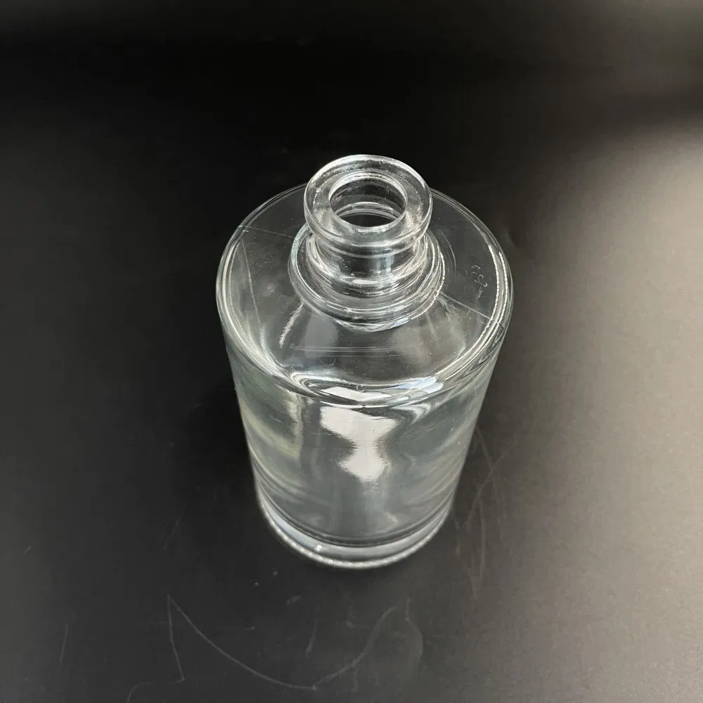 500ml Short Neck Round Glass Liquor Bottle for Whsiky Rum Gin Vodka