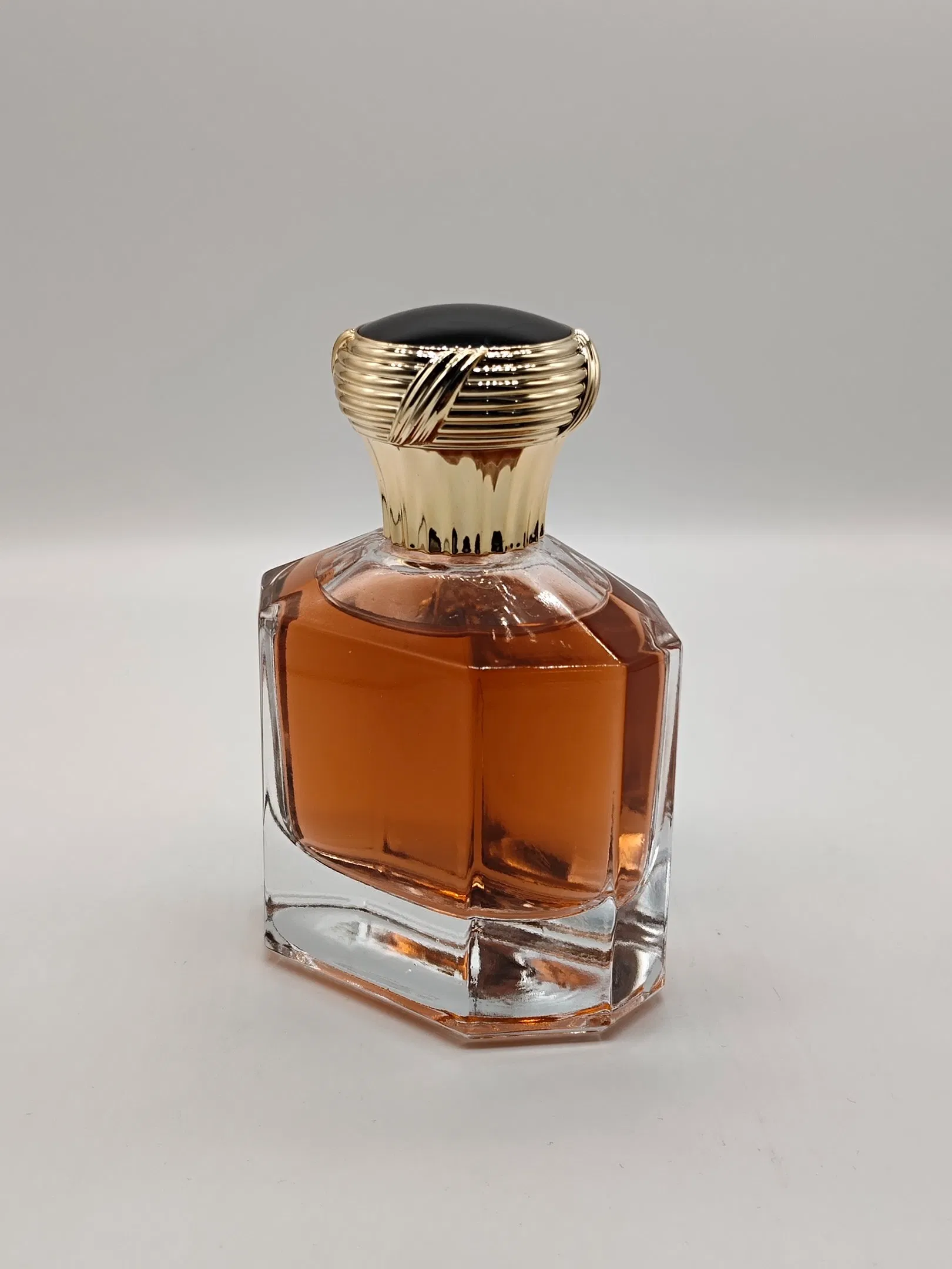 50ml 100ml Diamond Glass Perfume Empty Bottle Design Unique Wholesale Shape Custom