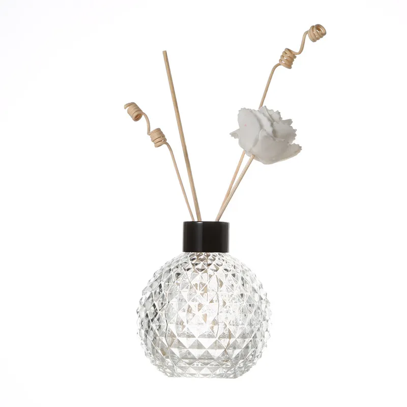 Glass Diffuser Bottle 4