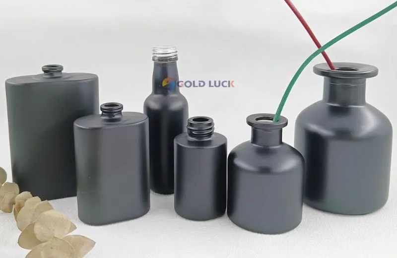 Black Round Liquor Glass Bottle