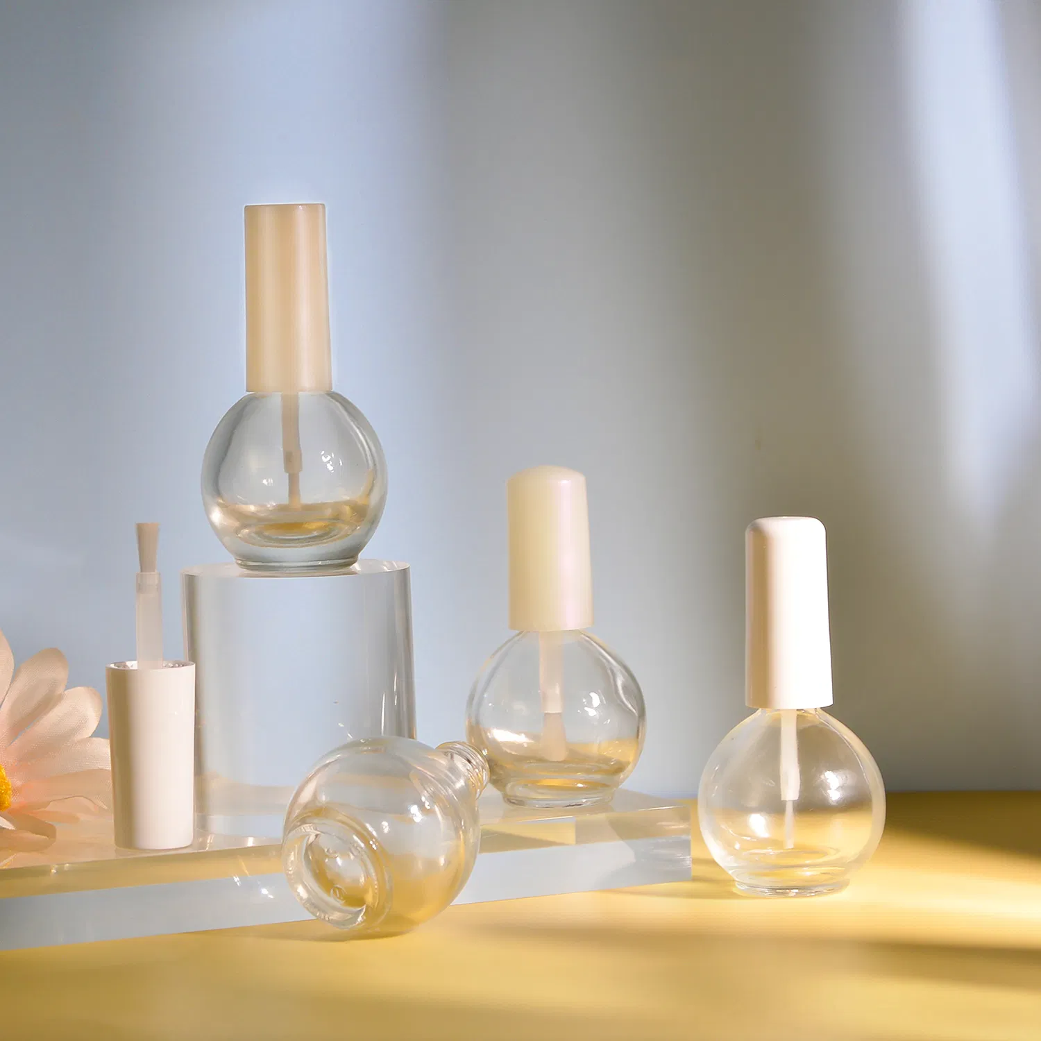 Custom 12ml Design Logo Ball Shape Glass Gel Nail Polish Bottle with Brush and Cap