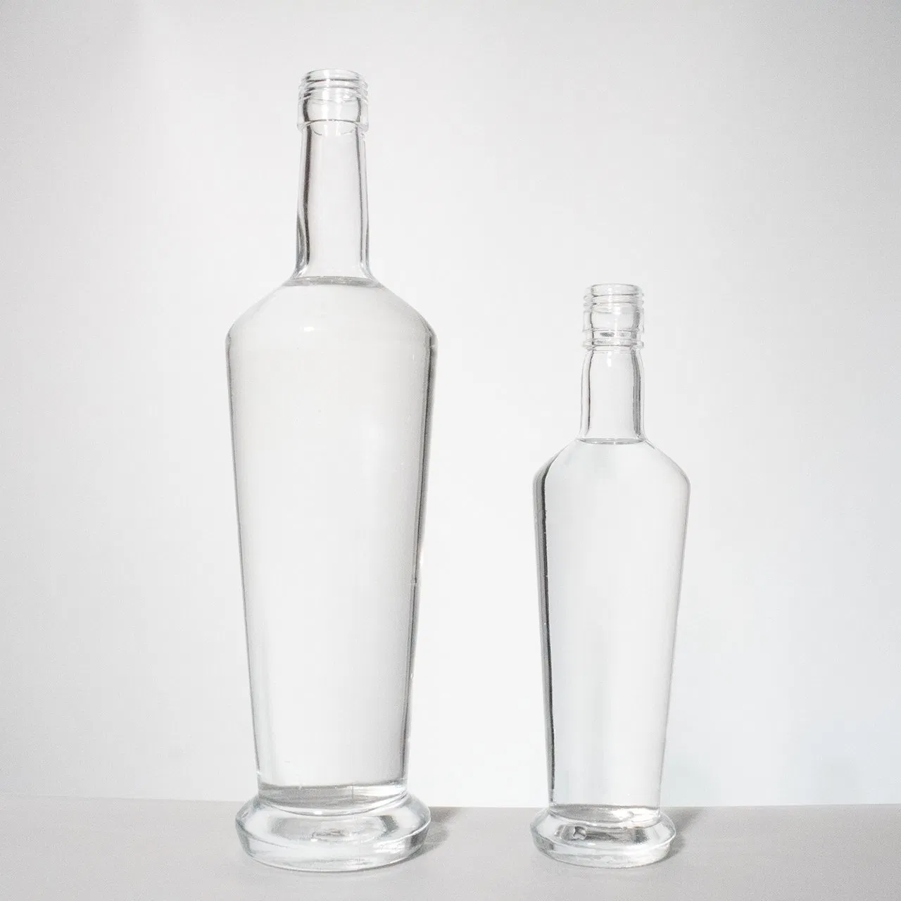 Wholesale 50ml 100ml 200ml 375ml Clear Frosted Beverage Acohol Wine Juice Vodka Whisky Rum Spirit Mini Small Drinking Liquor Glass Bottle