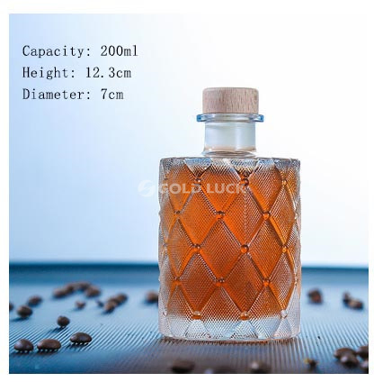 Mini Liquor Bottles 50ml 100ml Whisky Glass Liquor Bottles for Vodka Rum Gin Packaging with Screw Cap Cork Finish