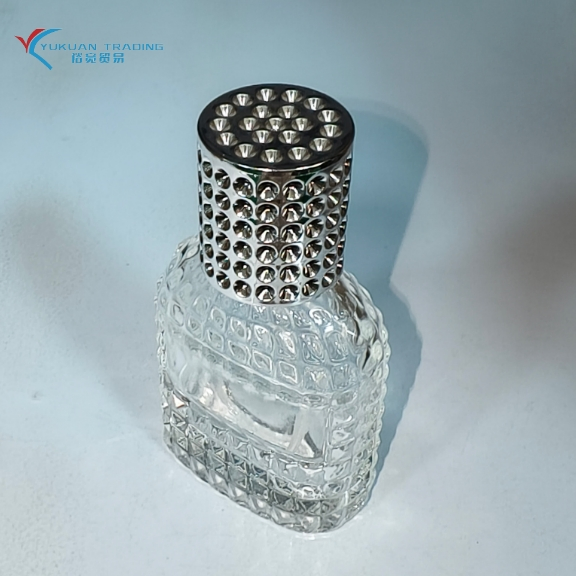 Botol Parfum 30ml 50ml Perfume Glass Spray Luxury Custom Embossed Glass Perfume Bottle