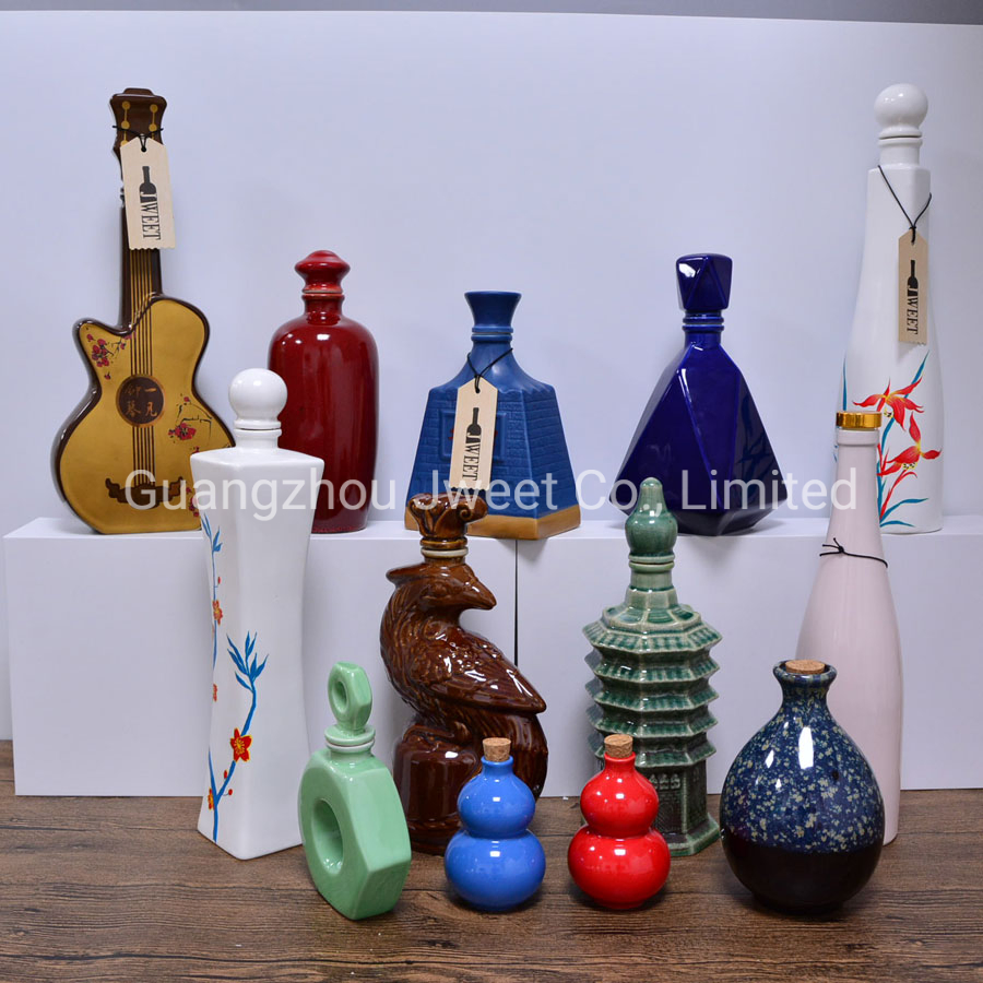 Custom 700ml 750ml Glass Vodka Bottle Whisky Brandy Tequila Glass Bottle Gin Liquor Spirits Glass Bottle