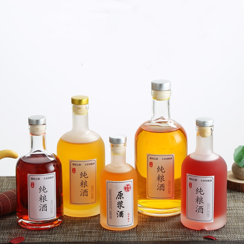 Empty 500ml 750ml Spirits Vodka Gin Liquor Glass Bottle Mini Spirit Liquor Glass Bottles Botellas De Vidrio PARA Licor