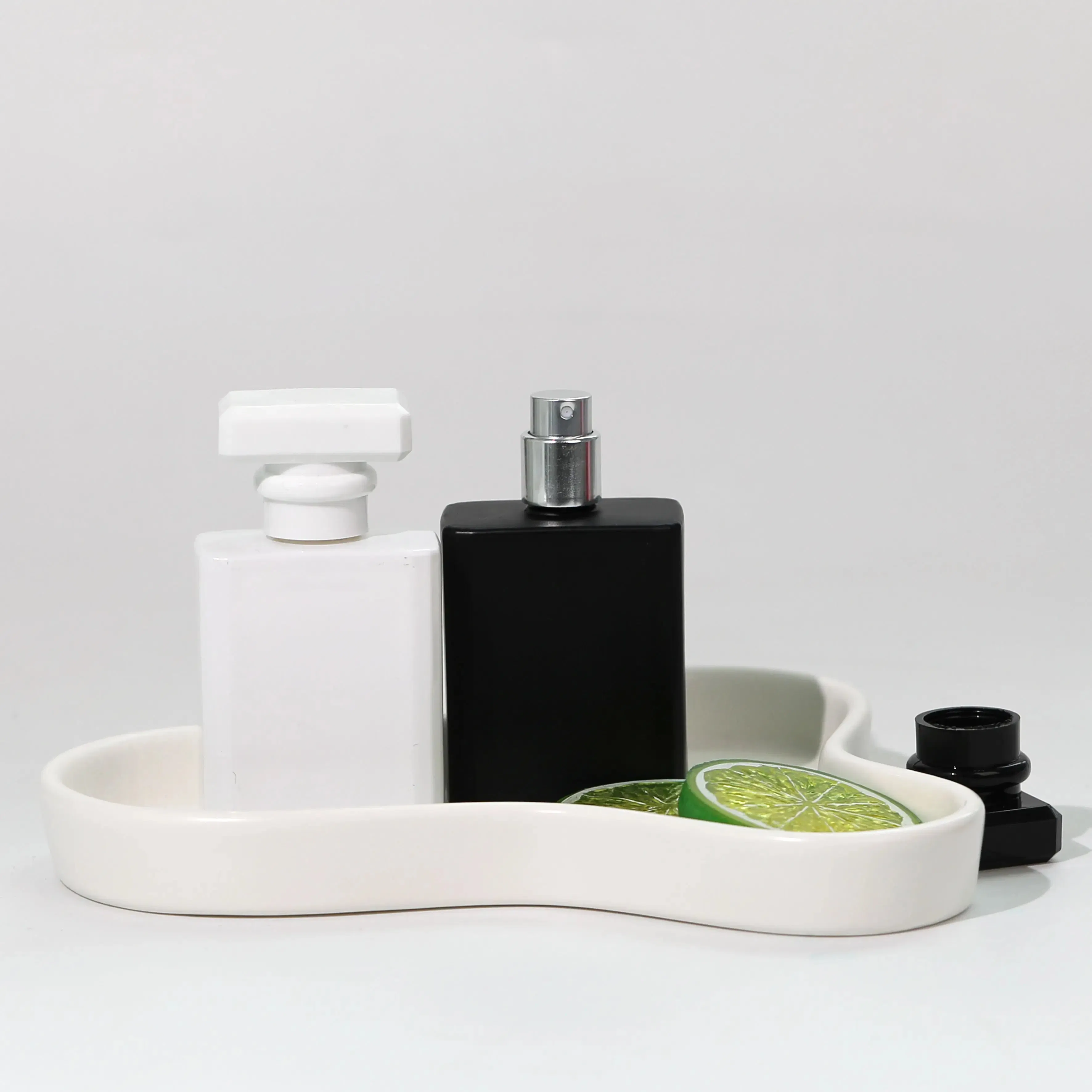 Factory Manufacturing 30ml 50ml 100ml Custom Square Luxury Empty Glass Spray Perfume Bottle with Box