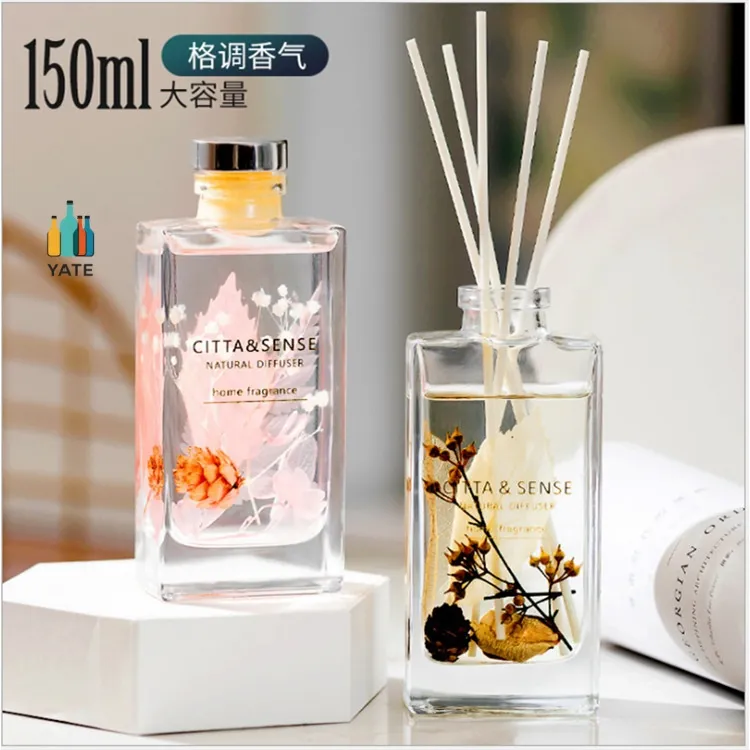 Glass Diffuser Bottle 2