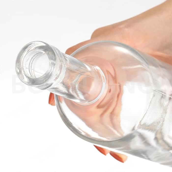 750ml Glass Bordeaux Wine Bottle Flat-Bottomed Cork Finish