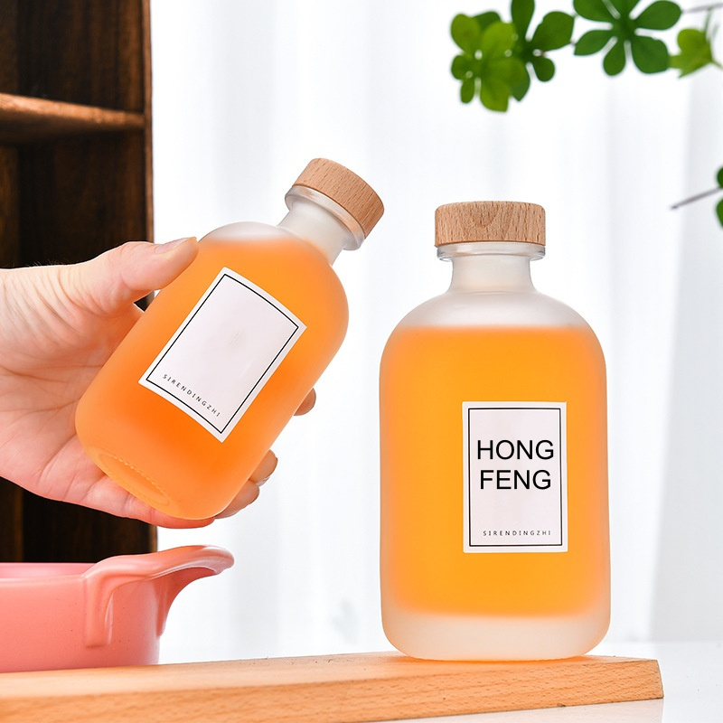 Luxury Empty 100ml 250ml 375ml 500ml Clear Frosted Glass Cork Sealed Wine Bottle for Liquor Juice Vodka Custom Lales
