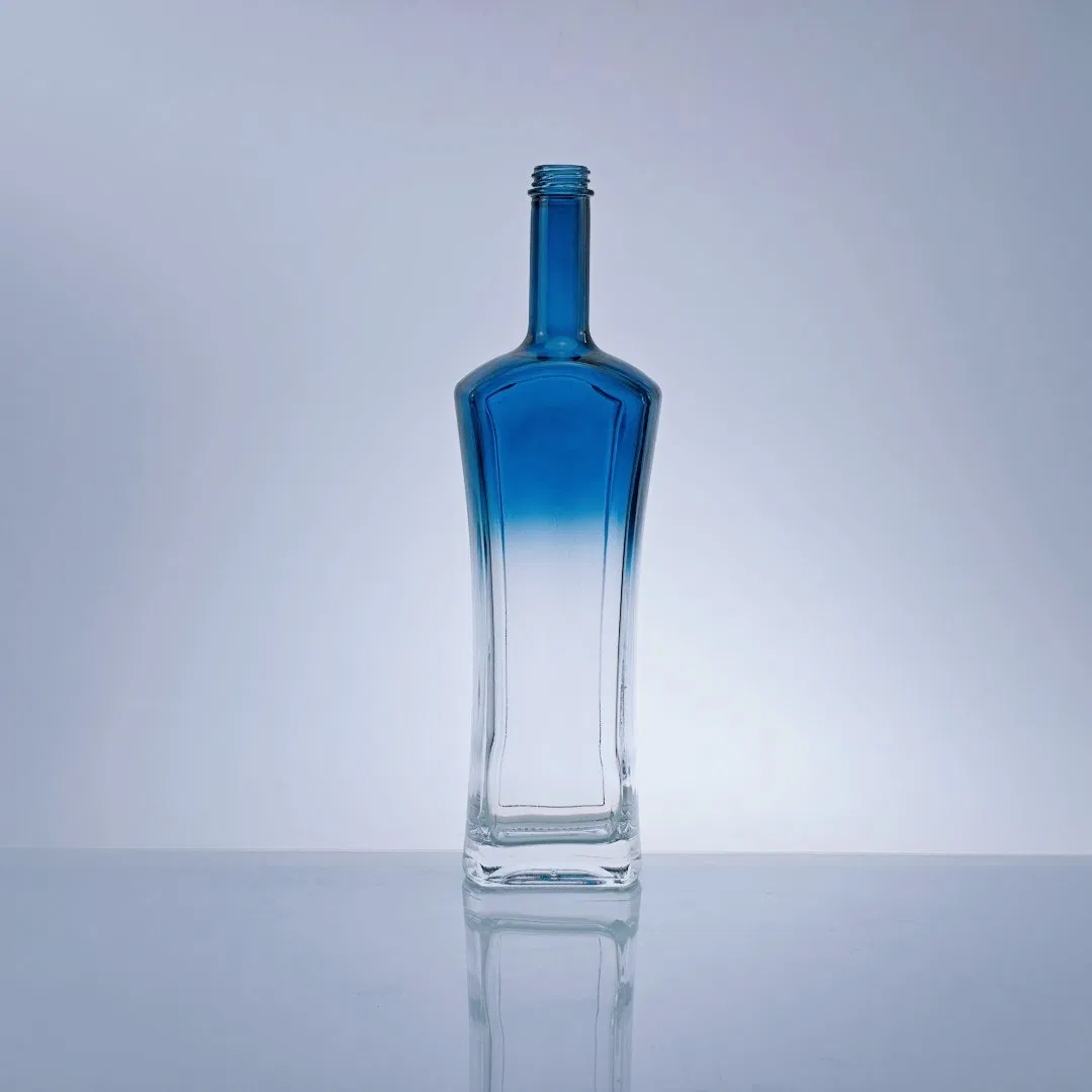 Factory Custom Colored Whiskey Tequila Vodka Rum Gin Bevergae Glass Liquor Bottle 700ml 750ml Spraying Gradient Color Brandy Bottle