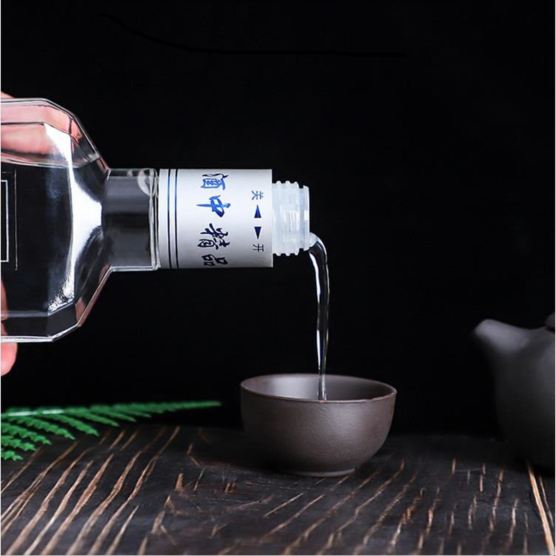 Square Cork Finish High Quality Transparent Glass Bottle for Distillery