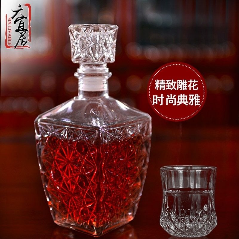 Wholesale Vodka 750ml Luxury Liquor Bottle Whisky Champagne Vodka Bottle