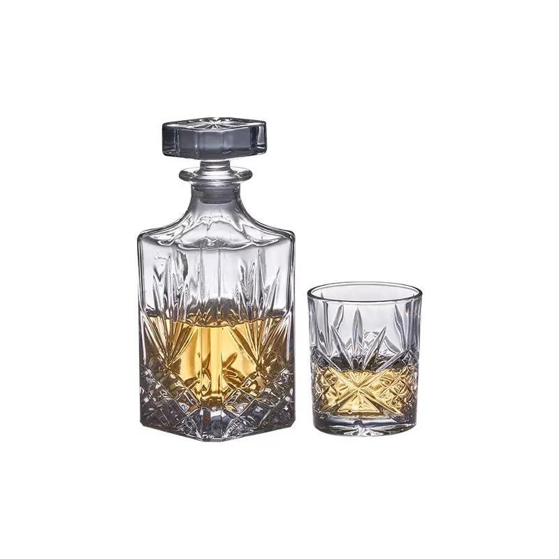 Stylish Embossed 700ml Classic Crystal Flint Glass Whisky Bottle with Glass Cork