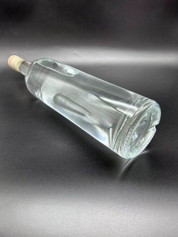 High Quality Thick Base 750ml Vodka Tequila Glass Bottle
