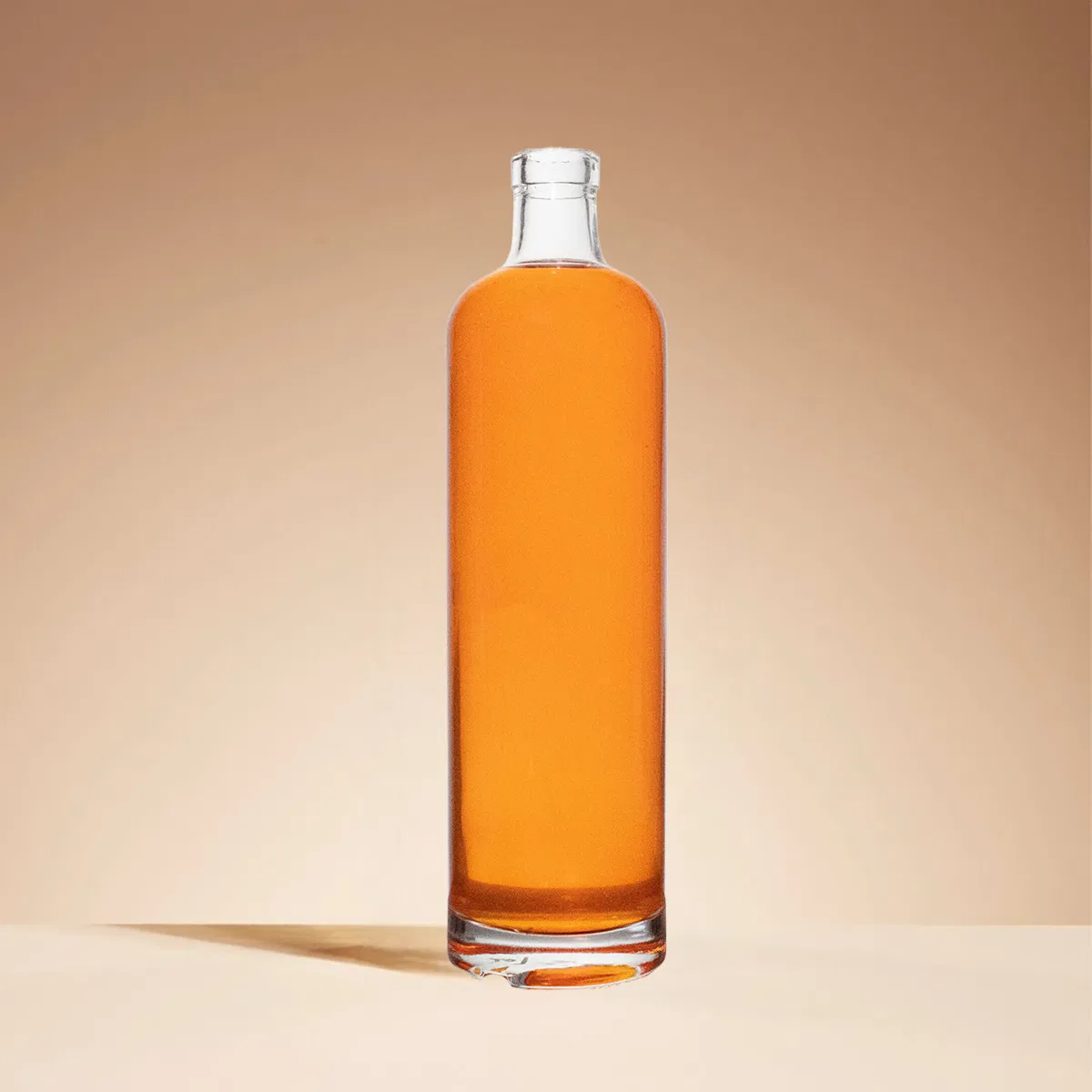 Round Glass Bottle 500ml 750ml Wide Finished Short Neck Vodka Bottle with Cork