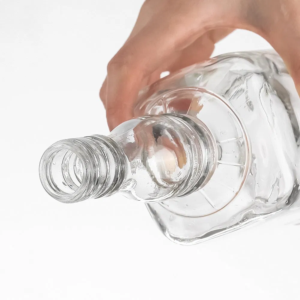 Premium Luxury England Thick Glass Empty Transparent 500ml 750ml Glass Liquor Bottle for Gin Whisky Rum